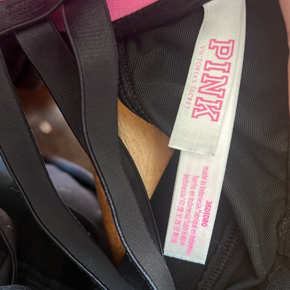 Pink bra - Picture 4 of 4